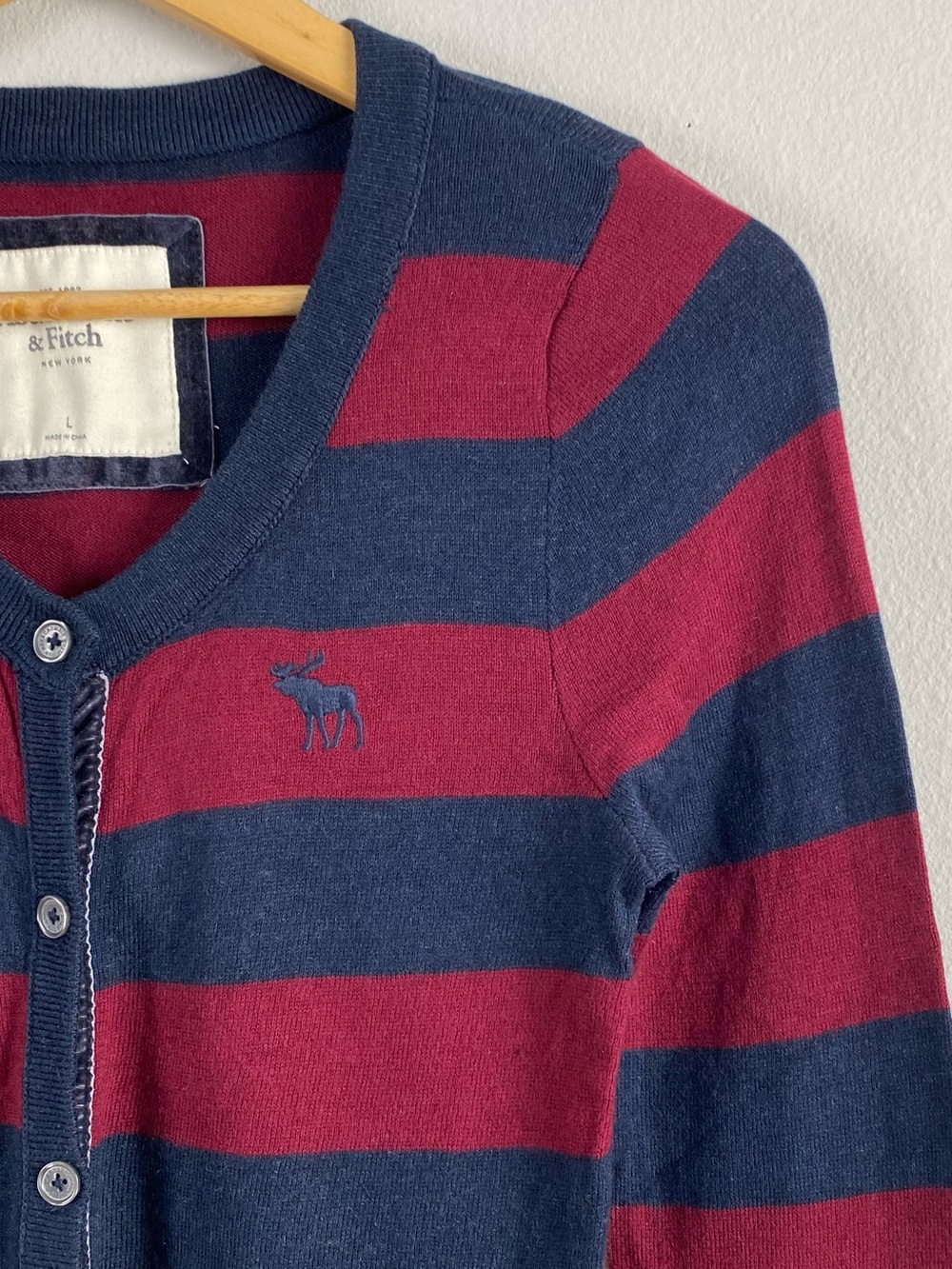 Abercrombie & Fitch Y2K Striped Bow Detail Long Sleeve Cardigan | Burgundy/Navy - Picture 10 of 16